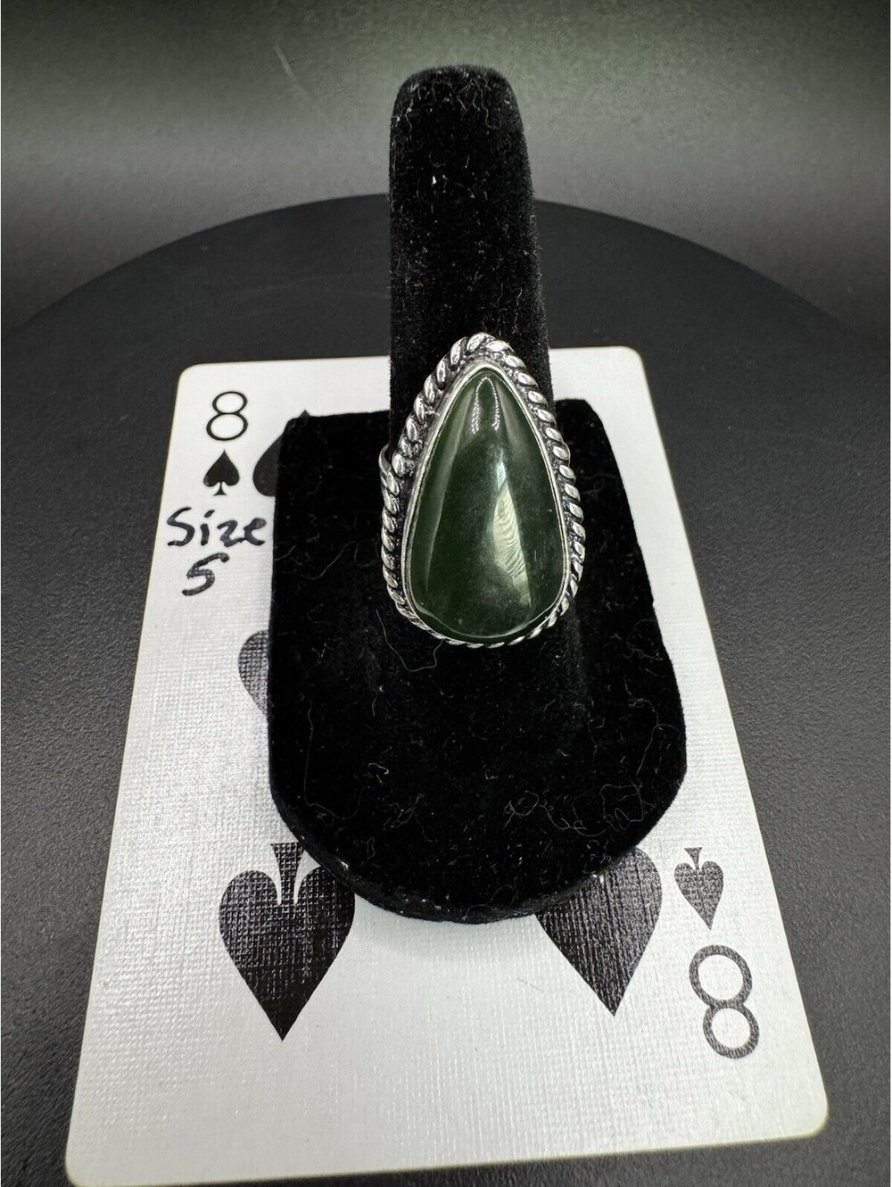 Vintage Style Teardrop Green Stone Ring Silver Tone Rope Border Boho Size 5